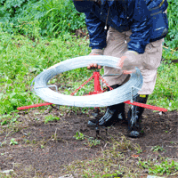 ワイヤー繰り出し機