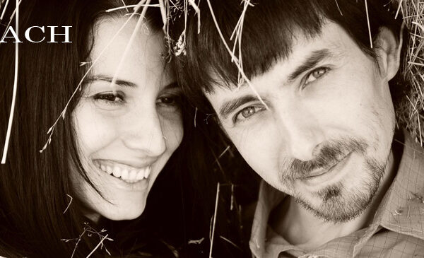 コーチ COACH バングル ブレスレット レディース ロゴ刻印 ラインストーン ピンクゴールド×ピンクゴールド 送料無料/込 ホワイトデー